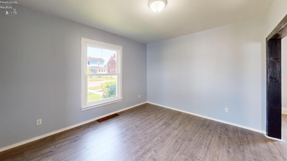 1517 Napoleon Street, Fremont, 43420, 3 Bedrooms Bedrooms, ,2 BathroomsBathrooms,Residential,For Sale,Napoleon,20261852