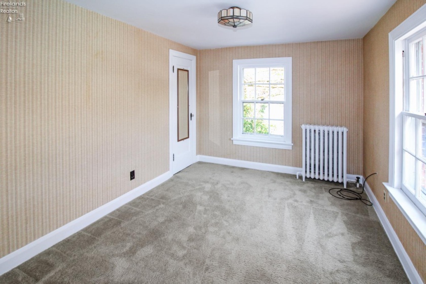 325 Jefferson Street, Port Clinton, 43452, 3 Bedrooms Bedrooms, ,2 BathroomsBathrooms,Residential,For Sale,Jefferson,20261853