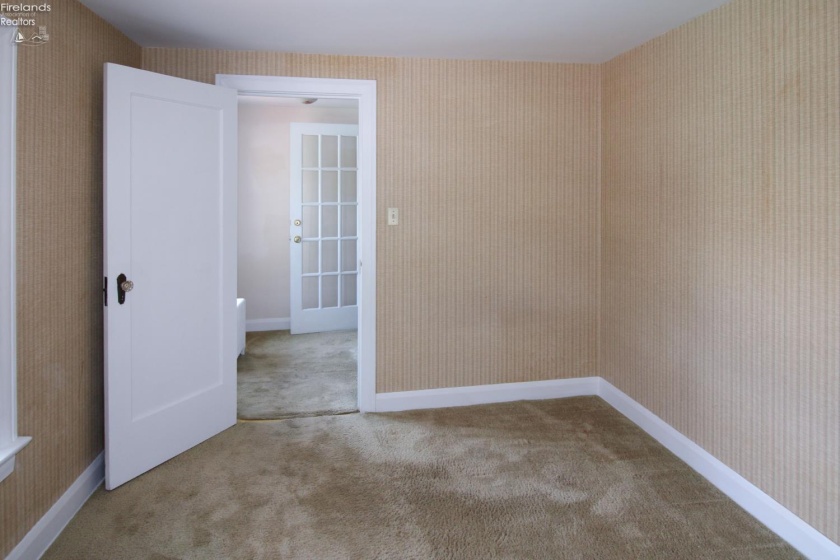 325 Jefferson Street, Port Clinton, 43452, 3 Bedrooms Bedrooms, ,2 BathroomsBathrooms,Residential,For Sale,Jefferson,20261853