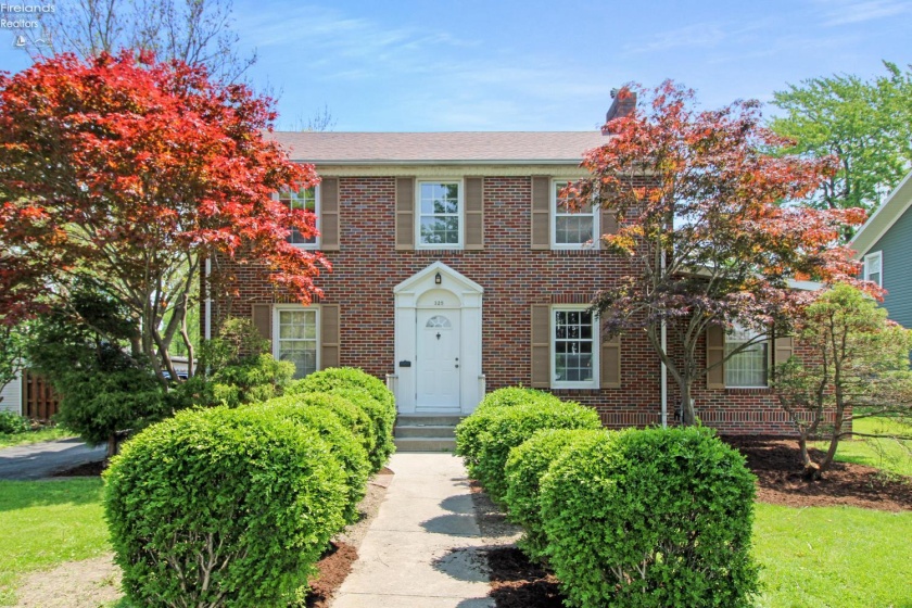 325 Jefferson Street, Port Clinton, 43452, 3 Bedrooms Bedrooms, ,2 BathroomsBathrooms,Residential,For Sale,Jefferson,20261853