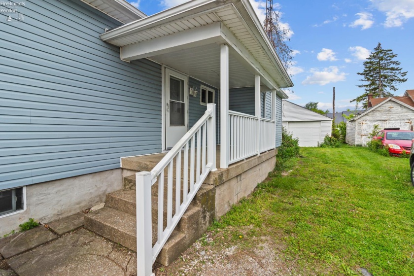907 Ontario Street, Sandusky, 44870, 3 Bedrooms Bedrooms, ,1 BathroomBathrooms,Residential,For Sale,Ontario,20261839