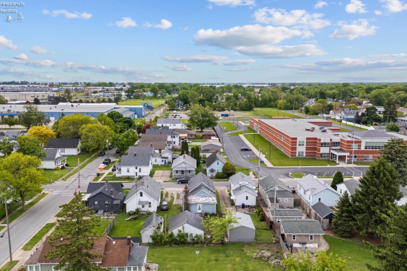 907 Ontario Street, Sandusky, 44870, 3 Bedrooms Bedrooms, ,1 BathroomBathrooms,Residential,For Sale,Ontario,20261839