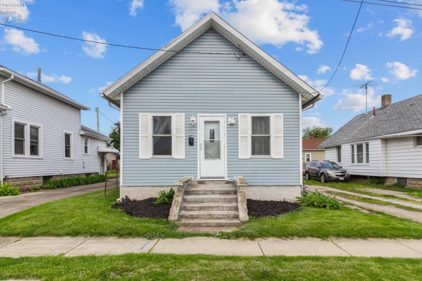 907 Ontario Street, Sandusky, 44870, 3 Bedrooms Bedrooms, ,1 BathroomBathrooms,Residential,For Sale,Ontario,20261839
