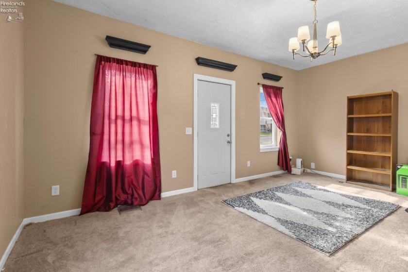 907 Ontario Street, Sandusky, 44870, 3 Bedrooms Bedrooms, ,1 BathroomBathrooms,Residential,For Sale,Ontario,20261839