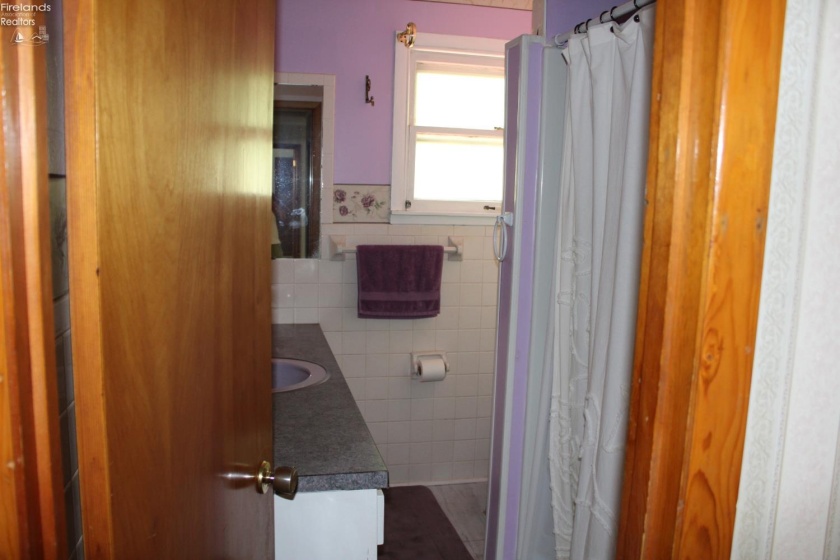 63 Birch Park Dr, New London, 44851, 3 Bedrooms Bedrooms, ,2 BathroomsBathrooms,Residential,For Sale,Birch Park Dr,20261820