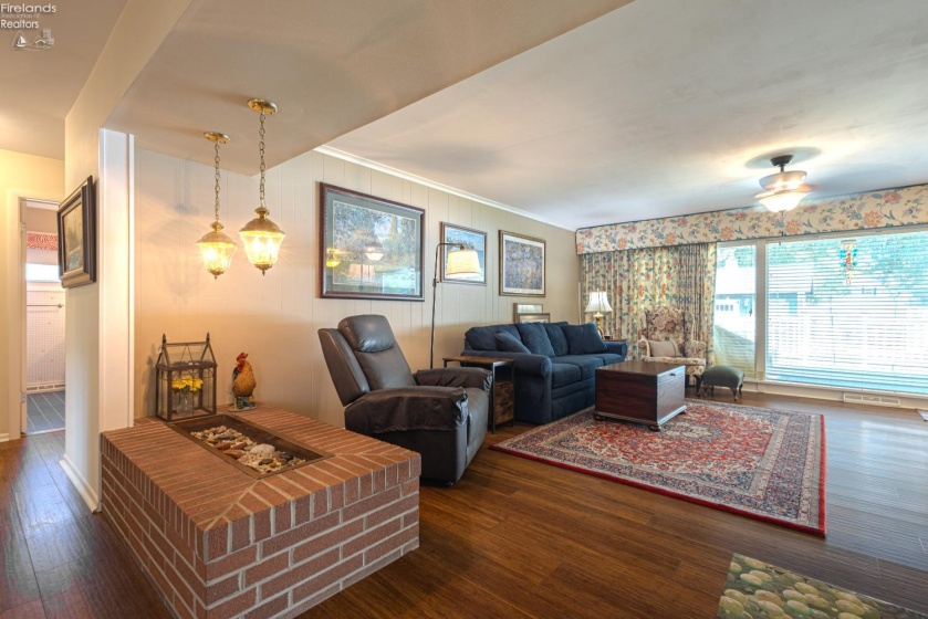 2704 Eastwood Drive, Sandusky, 44870, 3 Bedrooms Bedrooms, ,3 BathroomsBathrooms,Residential,For Sale,Eastwood,20261858