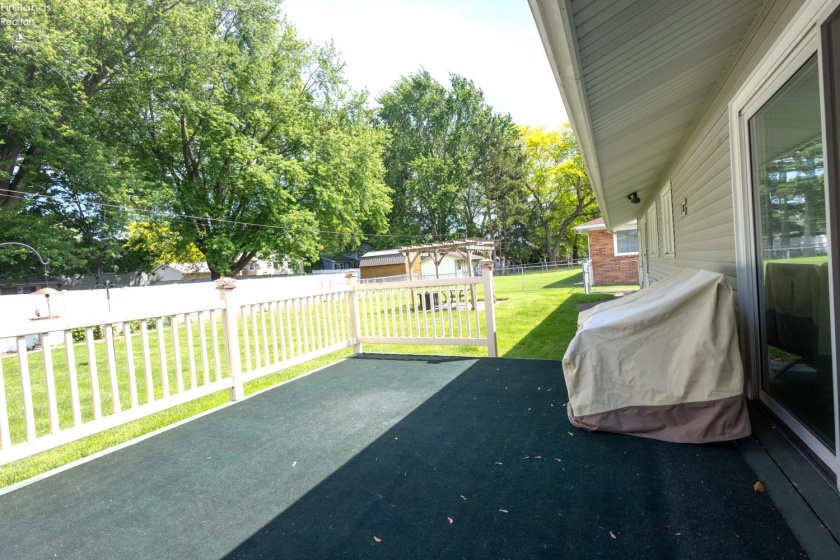 2704 Eastwood Drive, Sandusky, 44870, 3 Bedrooms Bedrooms, ,3 BathroomsBathrooms,Residential,For Sale,Eastwood,20261858