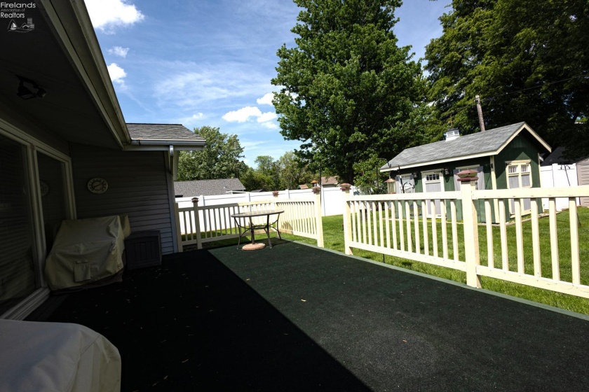 2704 Eastwood Drive, Sandusky, 44870, 3 Bedrooms Bedrooms, ,3 BathroomsBathrooms,Residential,For Sale,Eastwood,20261858