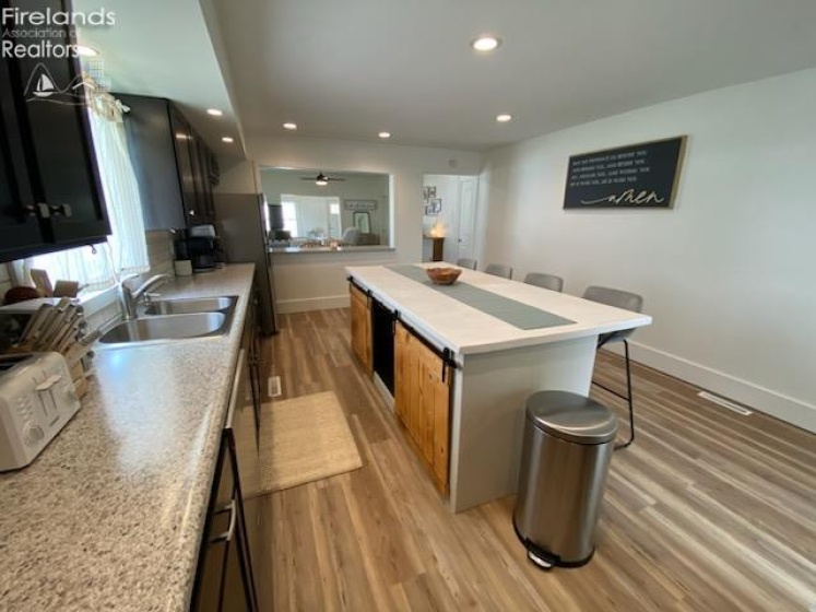 498 Market Street, Tiffin, 44883, 2 Bedrooms Bedrooms, ,2 BathroomsBathrooms,Residential,For Sale,Market,20261859