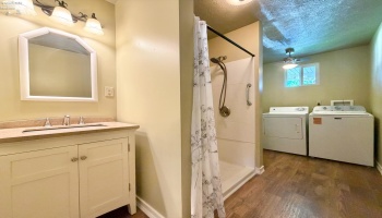 344 High Street, Bellevue, 44811, 3 Bedrooms Bedrooms, ,3 BathroomsBathrooms,Residential,For Sale,High,20261522 344 High Street, Bellevue, 44811, 3 Bedrooms Bedrooms, ,3 BathroomsBathrooms,Residential,For Sale,High,20261522