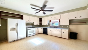 344 High Street, Bellevue, 44811, 3 Bedrooms Bedrooms, ,3 BathroomsBathrooms,Residential,For Sale,High,20261522 344 High Street, Bellevue, 44811, 3 Bedrooms Bedrooms, ,3 BathroomsBathrooms,Residential,For Sale,High,20261522