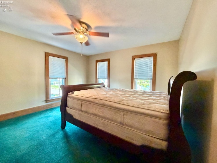 344 High Street, Bellevue, 44811, 3 Bedrooms Bedrooms, ,3 BathroomsBathrooms,Residential,For Sale,High,20261522