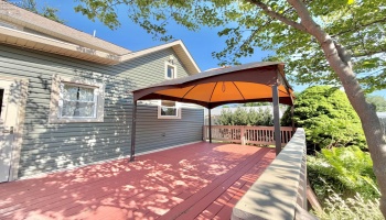 344 High Street, Bellevue, 44811, 3 Bedrooms Bedrooms, ,3 BathroomsBathrooms,Residential,For Sale,High,20261522 344 High Street, Bellevue, 44811, 3 Bedrooms Bedrooms, ,3 BathroomsBathrooms,Residential,For Sale,High,20261522