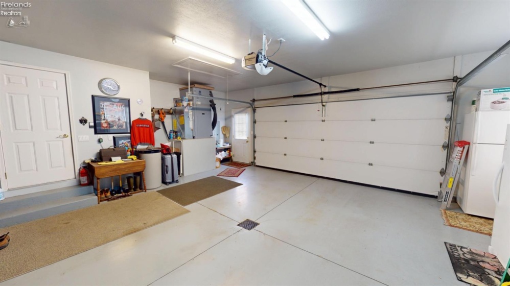 250 State Route 300, Gibsonburg, 43431, 3 Bedrooms Bedrooms, ,3 BathroomsBathrooms,Residential,For Sale,State Route 300,20261649