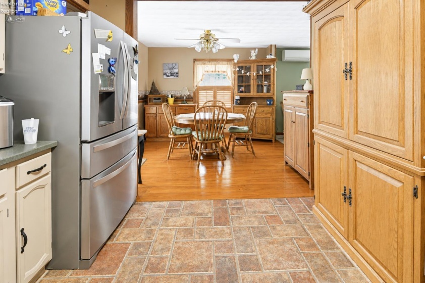 1040 Cleveland Avenue, Fremont, 43420, 3 Bedrooms Bedrooms, ,2 BathroomsBathrooms,Residential,For Sale,Cleveland,20261761