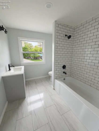 103 Hayes, Willard, 44890, 3 Bedrooms Bedrooms, ,2 BathroomsBathrooms,Residential,For Sale,Hayes,20261759