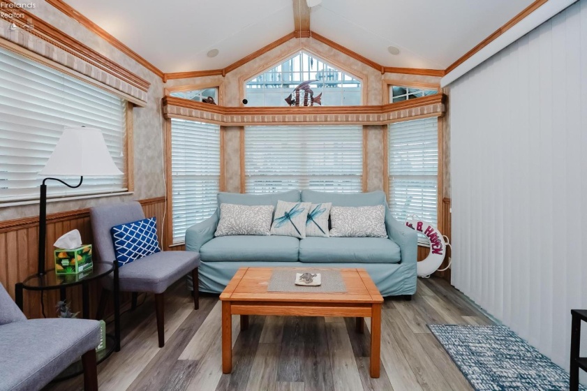1805 Lakeshore Drive, Port Clinton, 43452, 3 Bedrooms Bedrooms, ,1 BathroomBathrooms,Residential,For Sale,Lakeshore,20261849