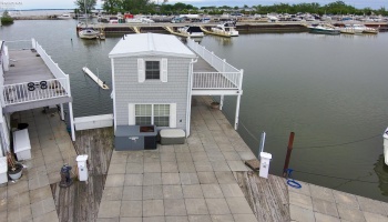 1805 Lakeshore Drive, Port Clinton, 43452, 3 Bedrooms Bedrooms, ,1 BathroomBathrooms,Residential,For Sale,Lakeshore,20261849