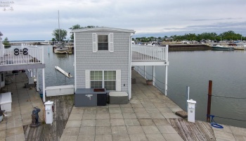 1805 Lakeshore Drive, Port Clinton, 43452, 3 Bedrooms Bedrooms, ,1 BathroomBathrooms,Residential,For Sale,Lakeshore,20261849