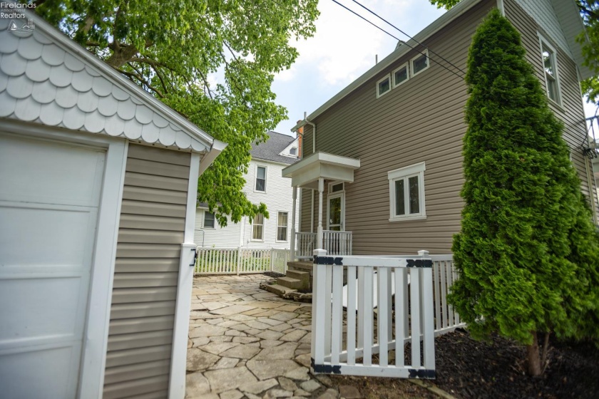 61 Main Street, Tiffin, 44883, 3 Bedrooms Bedrooms, ,2 BathroomsBathrooms,Residential,For Sale,Main,20261857