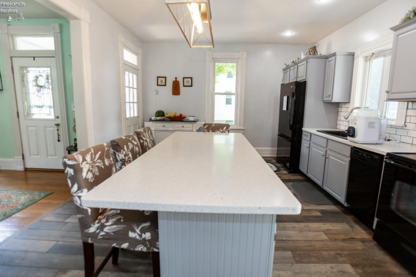 61 Main Street, Tiffin, 44883, 3 Bedrooms Bedrooms, ,2 BathroomsBathrooms,Residential,For Sale,Main,20261857