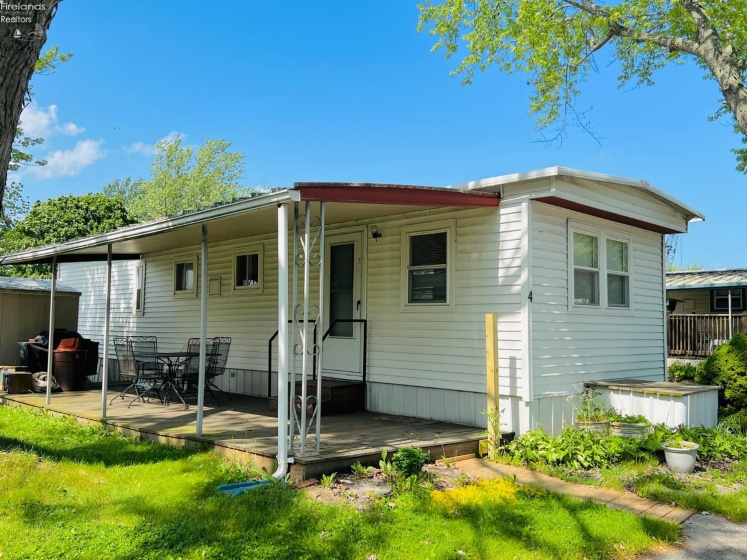 2175 Catawba, Port Clinton, 43452, 2 Bedrooms Bedrooms, ,1 BathroomBathrooms,Residential,For Sale,Catawba,20261865