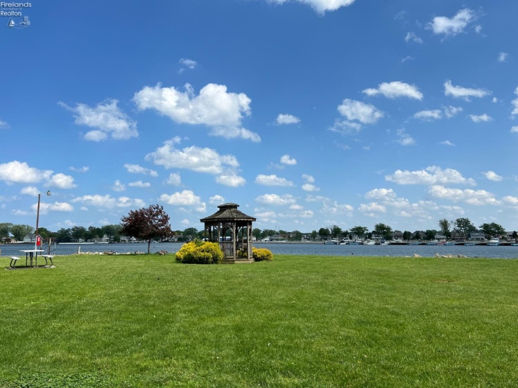 2175 Catawba, Port Clinton, 43452, 2 Bedrooms Bedrooms, ,1 BathroomBathrooms,Residential,For Sale,Catawba,20261865