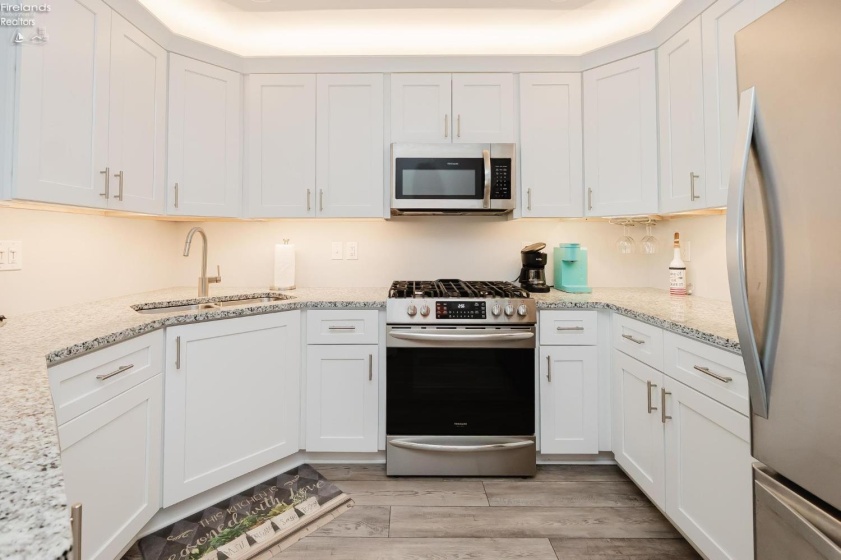 2610 Waterside Court Drive, Marblehead, 43440, 3 Bedrooms Bedrooms, ,2 BathroomsBathrooms,Residential,For Sale,Waterside Court,20261844