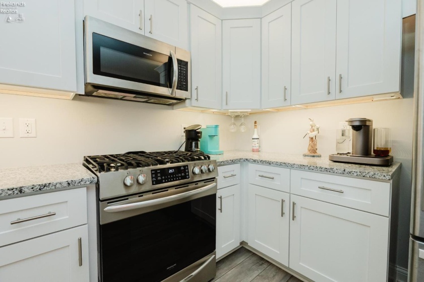 2610 Waterside Court Drive, Marblehead, 43440, 3 Bedrooms Bedrooms, ,2 BathroomsBathrooms,Residential,For Sale,Waterside Court,20261844