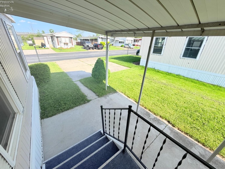 196 Rathbun Drive, Marblehead, 43440, 2 Bedrooms Bedrooms, ,1 BathroomBathrooms,Residential,For Sale,Rathbun,20261886