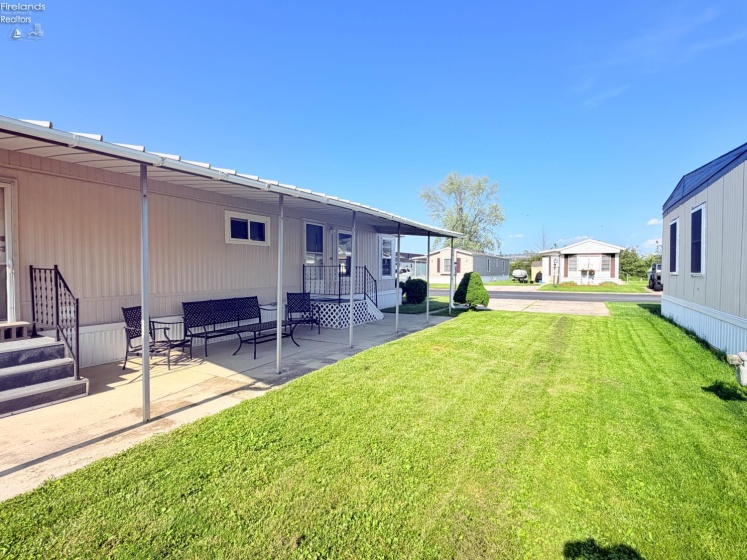 196 Rathbun Drive, Marblehead, 43440, 2 Bedrooms Bedrooms, ,1 BathroomBathrooms,Residential,For Sale,Rathbun,20261886