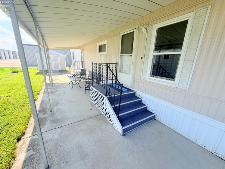 196 Rathbun Drive, Marblehead, 43440, 2 Bedrooms Bedrooms, ,1 BathroomBathrooms,Residential,For Sale,Rathbun,20261886