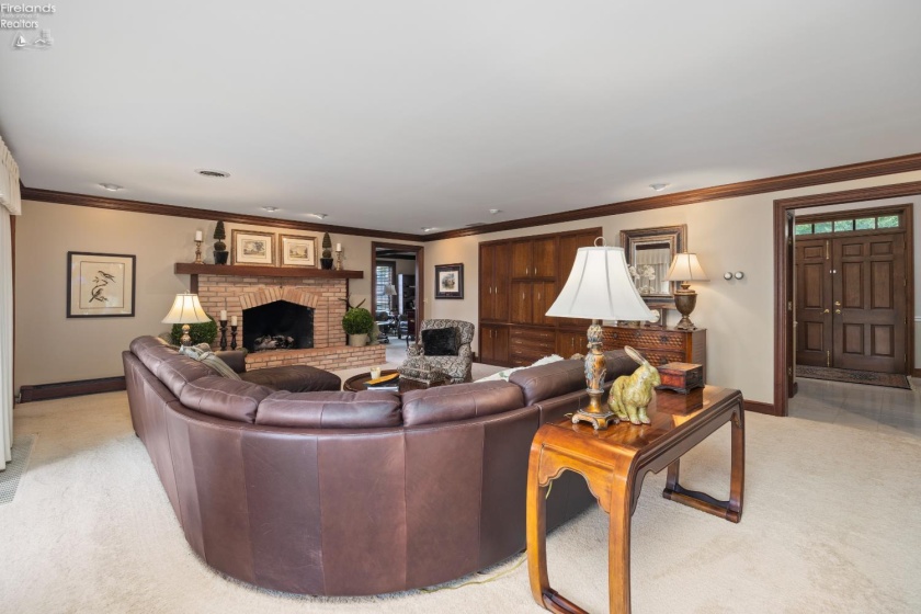 1711 Willow Drive, Sandusky, 44870, 4 Bedrooms Bedrooms, ,5 BathroomsBathrooms,Residential,For Sale,Willow,20261896