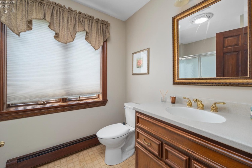 1711 Willow Drive, Sandusky, 44870, 4 Bedrooms Bedrooms, ,5 BathroomsBathrooms,Residential,For Sale,Willow,20261896