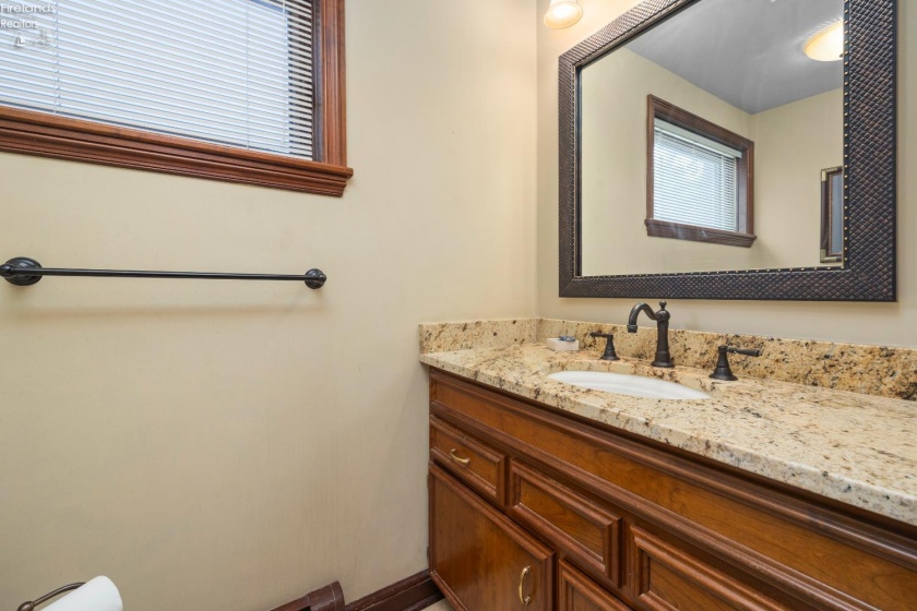 1711 Willow Drive, Sandusky, 44870, 4 Bedrooms Bedrooms, ,5 BathroomsBathrooms,Residential,For Sale,Willow,20261896