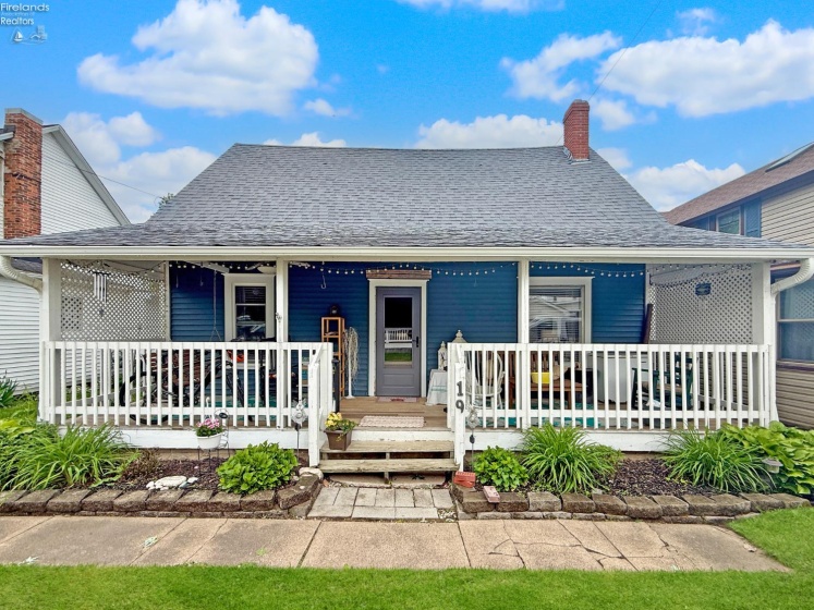 19 Oakwood Avenue, Huron, 44839, 3 Bedrooms Bedrooms, ,1 BathroomBathrooms,Residential,For Sale,Oakwood,20261904