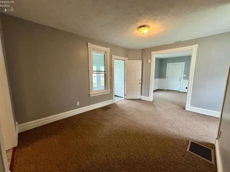 370 Monroe Street, Tiffin, 44883, 2 Bedrooms Bedrooms, ,1 BathroomBathrooms,Residential,For Sale,Monroe,20261902