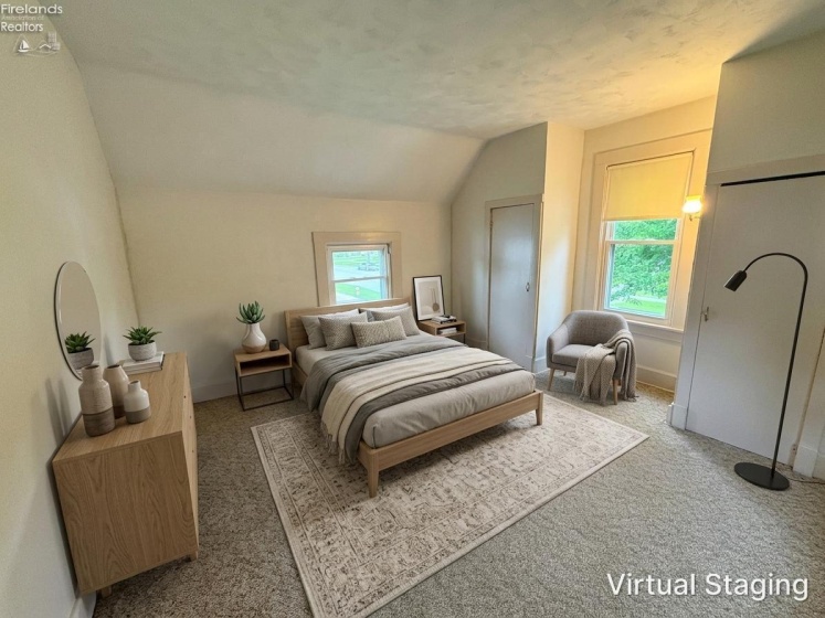 370 Monroe Street, Tiffin, 44883, 2 Bedrooms Bedrooms, ,1 BathroomBathrooms,Residential,For Sale,Monroe,20261902