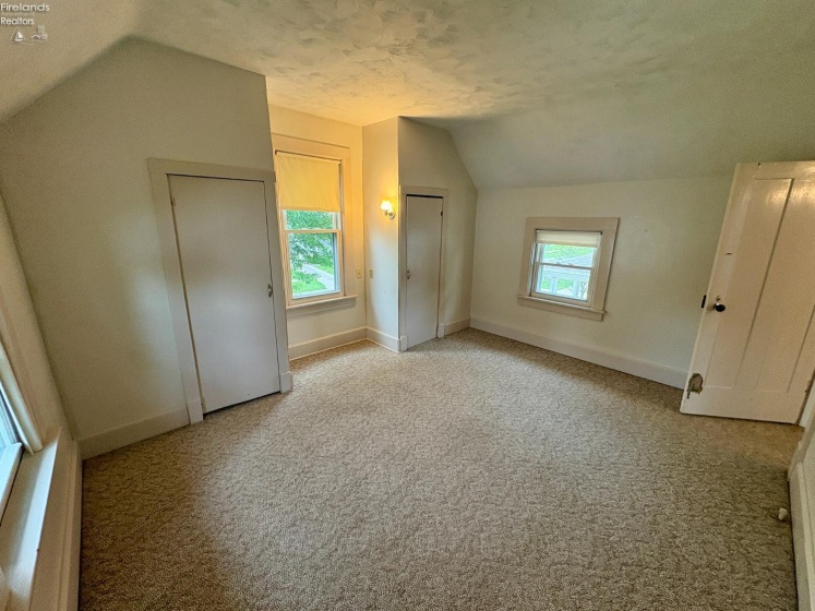 370 Monroe Street, Tiffin, 44883, 2 Bedrooms Bedrooms, ,1 BathroomBathrooms,Residential,For Sale,Monroe,20261902