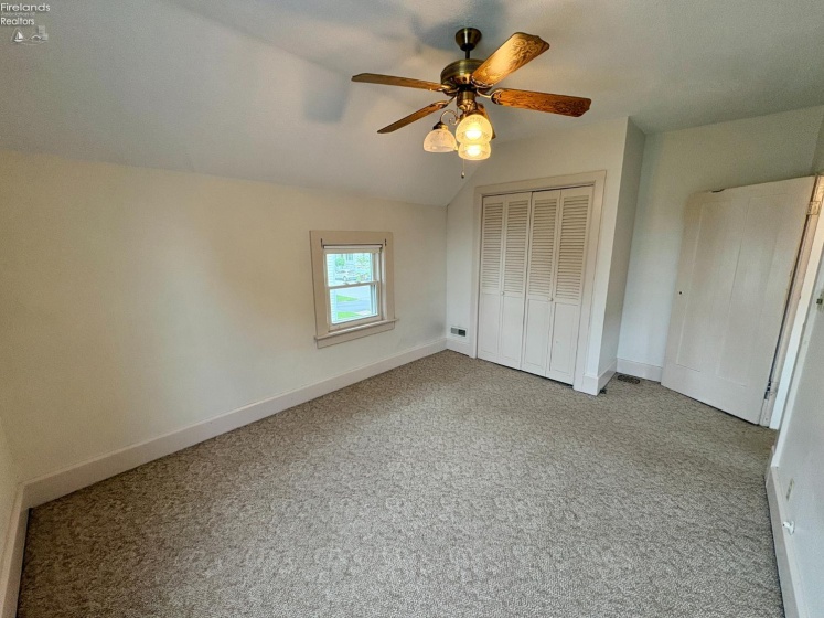 370 Monroe Street, Tiffin, 44883, 2 Bedrooms Bedrooms, ,1 BathroomBathrooms,Residential,For Sale,Monroe,20261902