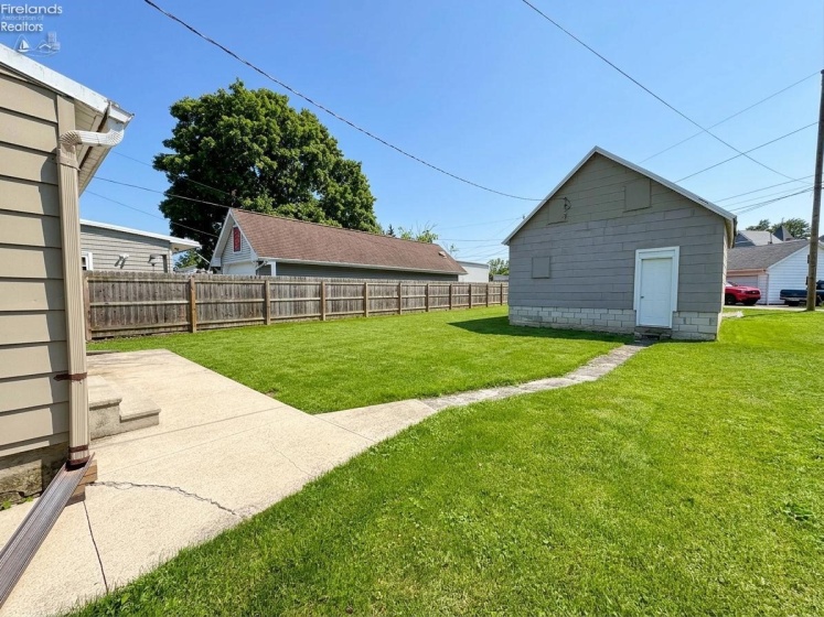 370 Monroe Street, Tiffin, 44883, 2 Bedrooms Bedrooms, ,1 BathroomBathrooms,Residential,For Sale,Monroe,20261902