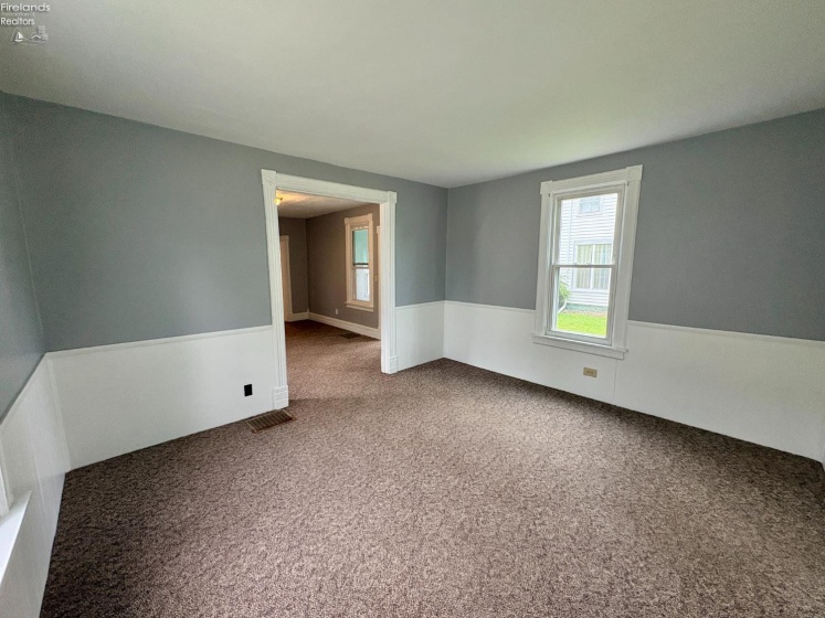 370 Monroe Street, Tiffin, 44883, 2 Bedrooms Bedrooms, ,1 BathroomBathrooms,Residential,For Sale,Monroe,20261902