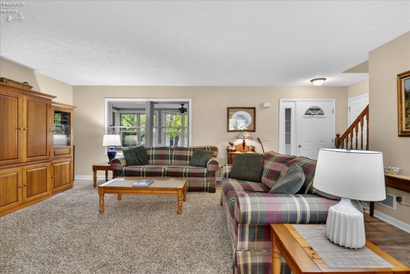 613 Plum Avenue, Lakeside, 43440, 6 Bedrooms Bedrooms, ,4 BathroomsBathrooms,Residential,For Sale,Plum,20261830