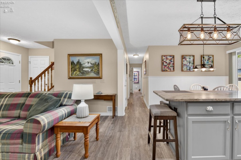 613 Plum Avenue, Lakeside, 43440, 6 Bedrooms Bedrooms, ,4 BathroomsBathrooms,Residential,For Sale,Plum,20261830