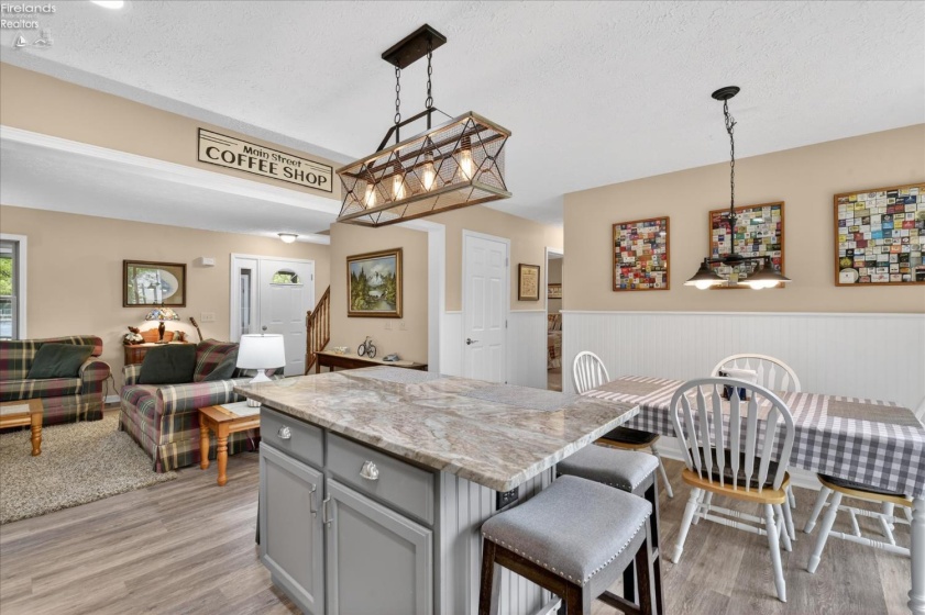 613 Plum Avenue, Lakeside, 43440, 6 Bedrooms Bedrooms, ,4 BathroomsBathrooms,Residential,For Sale,Plum,20261830