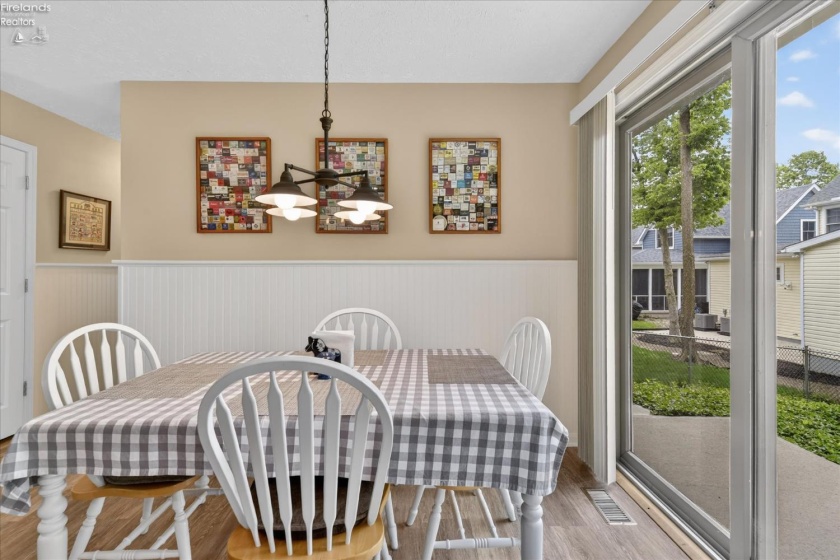 613 Plum Avenue, Lakeside, 43440, 6 Bedrooms Bedrooms, ,4 BathroomsBathrooms,Residential,For Sale,Plum,20261830