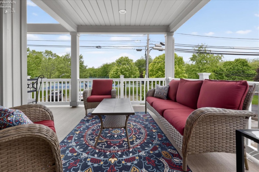 613 Plum Avenue, Lakeside, 43440, 6 Bedrooms Bedrooms, ,4 BathroomsBathrooms,Residential,For Sale,Plum,20261830