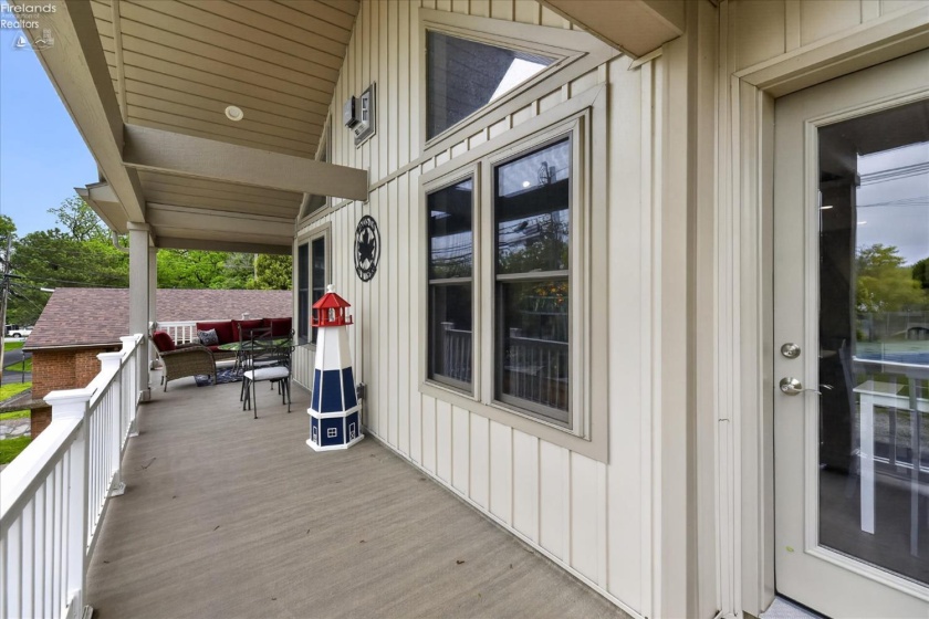 613 Plum Avenue, Lakeside, 43440, 6 Bedrooms Bedrooms, ,4 BathroomsBathrooms,Residential,For Sale,Plum,20261830
