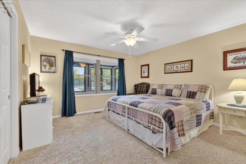 613 Plum Avenue, Lakeside, 43440, 6 Bedrooms Bedrooms, ,4 BathroomsBathrooms,Residential,For Sale,Plum,20261830