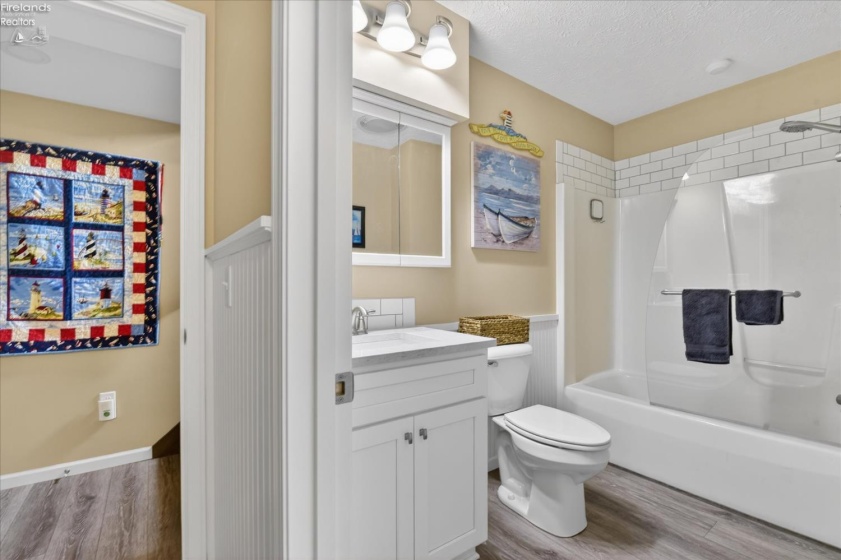 613 Plum Avenue, Lakeside, 43440, 6 Bedrooms Bedrooms, ,4 BathroomsBathrooms,Residential,For Sale,Plum,20261830